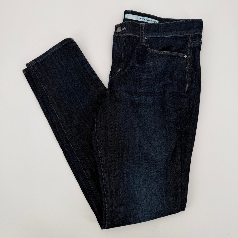 DKNY Jeans Womens Ave B Ultra Skinny Dark Wash Indigo Denim Size 10 Versatile